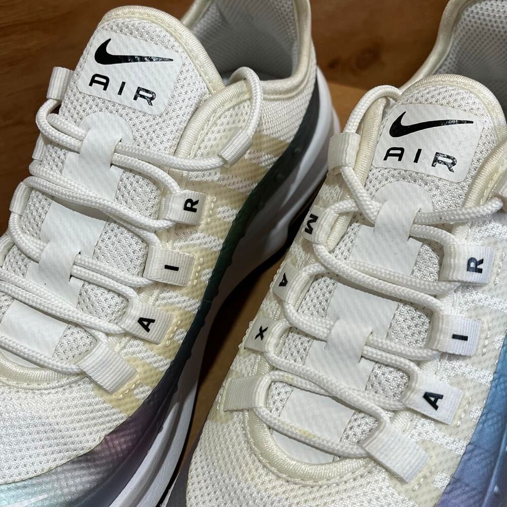Nike multi Trainers - Picture 3 of 6